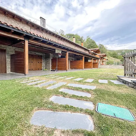 Encant Muntanyes, Casa Amb Vistes A Nyaraló *